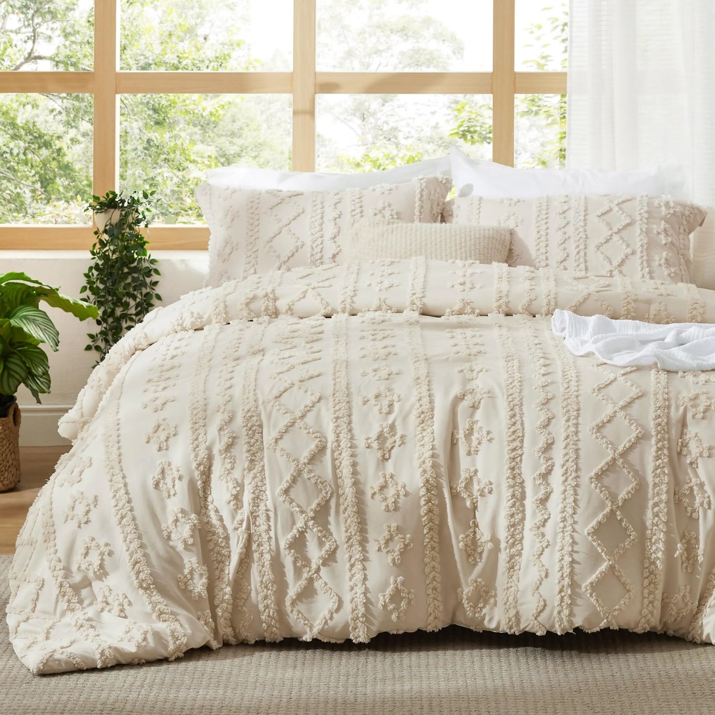 Tufted Bohemian Bedding Set 3-Piece – Breathable Comforter with 2 Pillowcases
