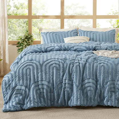 Bohemian Arch Quilt Set, 3-Piece — Includes 1 Ultra-Soft Quilt and 2 Pillow Shams