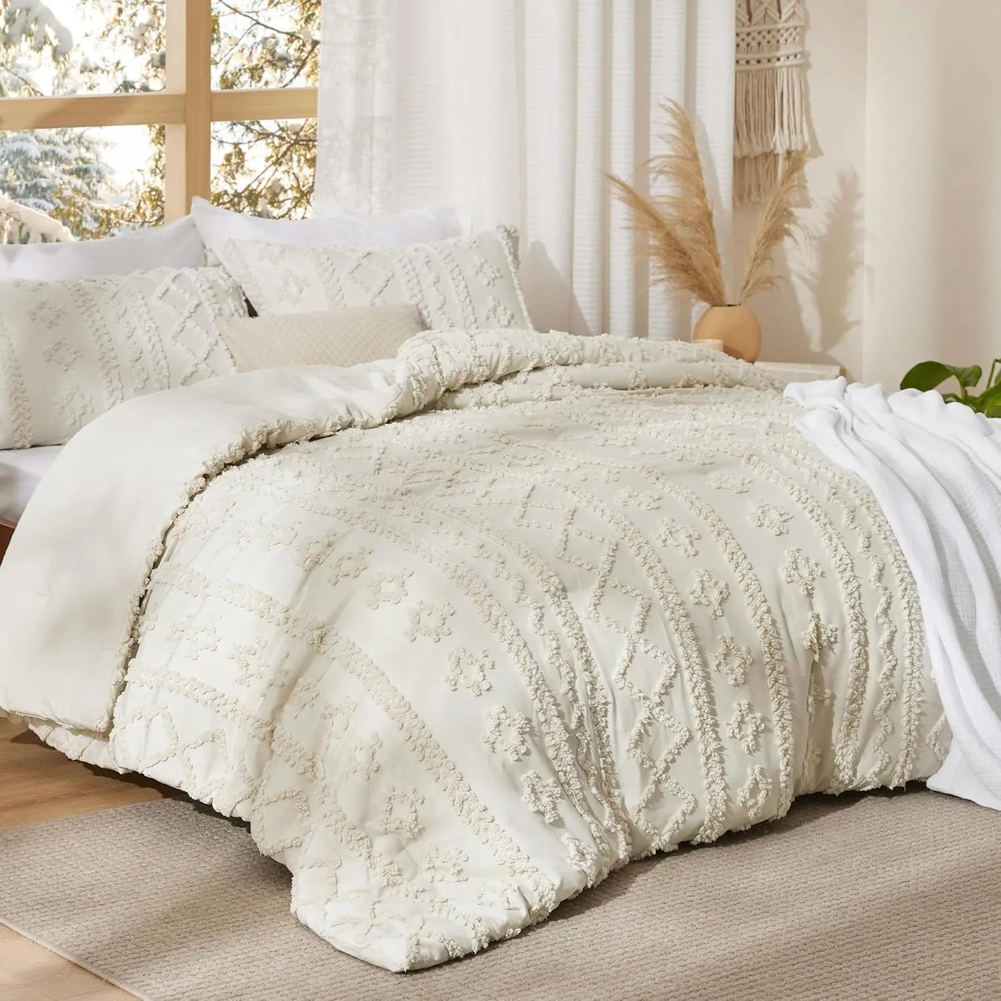 Tufted Bohemian Bedding Set 3-Piece – Breathable Comforter with 2 Pillowcases